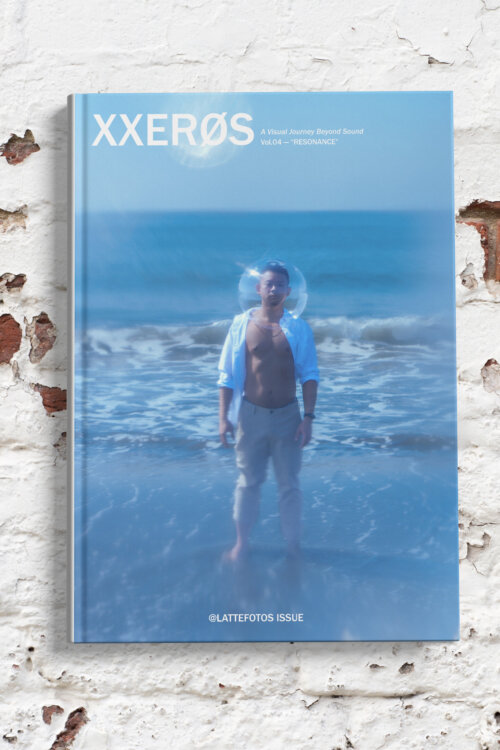 宇宙拿鐵 Lattefotos XXERØS Vol.04 RESONANCE 封面，男性寫真，玉米立於海浪中，台灣攝影師作品